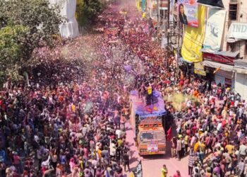 Indore ki aitihasik Ger: Jahan rangon ki masti ke saath safai ka bhi hai pakka intezam!