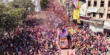 Indore ki aitihasik Ger: Jahan rangon ki masti ke saath safai ka bhi hai pakka intezam!