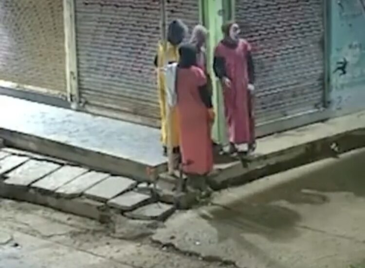 फिल्मी एंट्री, असली चोरी: बिलासपुर में ‘गाउन गैंग’ का तांडव