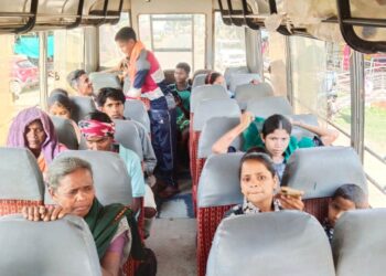 अबूझमाड़ में विकास की नई बस, पगडंडियों का दौर खत्म, अब सरपट दौड़ेगी ज़िन्दगी!