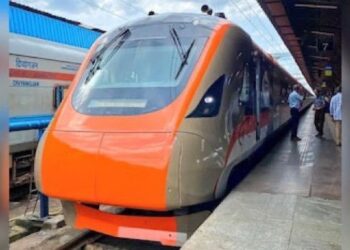 रानी कमलापति से फर्राटा भरेंगी दो नई वंदे भारत, यूपी-बिहार का सफर बनेगा सुपरफास्ट!