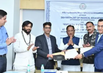 बड़ी सौगात: छत्तीसगढ़ के 4 बड़े शहरों में बनेंगे हाईटेक विश्राम गृह, हजारों मरीजों के परिजनों को मिलेगी मुफ्त छत और सुरक्षा!