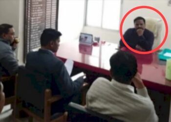 ड्राइवर को भेज डेढ़ लाख की घुस ले रहा है PHE अधिकारी, लोकायुक्त ने धर दबोचा, सागर में हुई है ये कार्यवाही