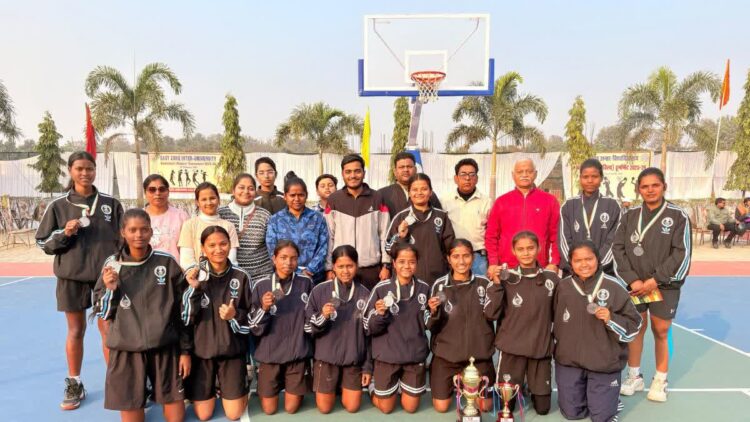 सरगुजा की बेटियों ने रचा इतिहास: बास्केटबॉल में पहली बार ‘ऑल इंडिया’ के लिए किया क्वालीफाई