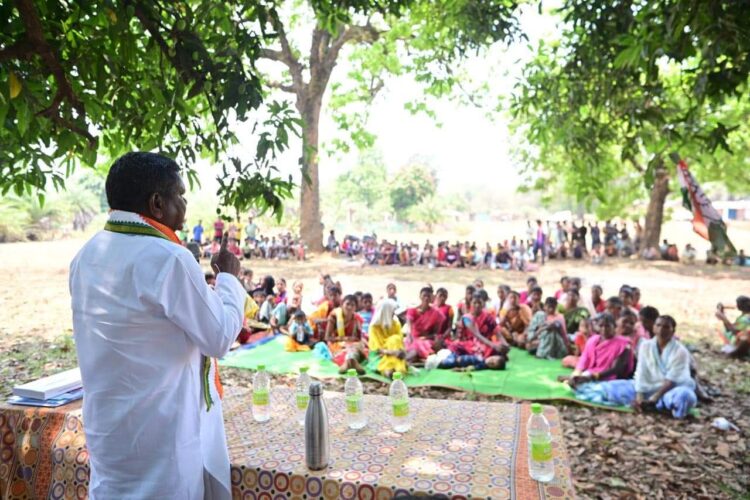 कांग्रेस विधायक कवासी लखमा की एक साल बाद सदन में वापसी, रमन सिंह ने शर्तों के साथ दी बजट सत्र में शामिल होने की अनुमति