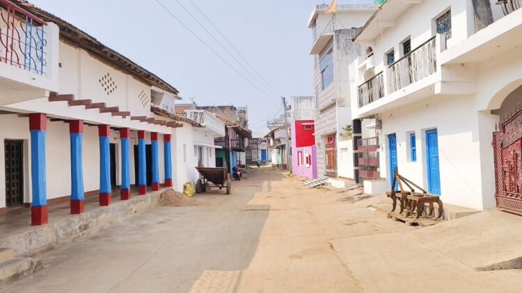 धमतरी के बिरेतरा गांव का ‘नाइट कर्फ्यू’: शाम 6 बजे के बाद छात्रों का निकलना बंद, नियम तोड़ा तो पालकों पर लगेगा जुर्माना