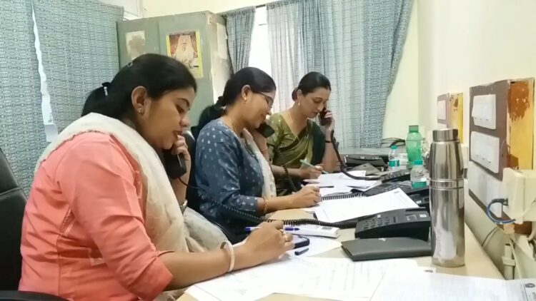 बोर्ड परीक्षा से पहले ‘तनाव’ दूर करेगा माशिमं का हेल्पलाइन सेंटर: विषय विशेषज्ञों और मनोवैज्ञानिकों की टीम दे रही सलाह, अब तक 250 से ज्यादा कॉल