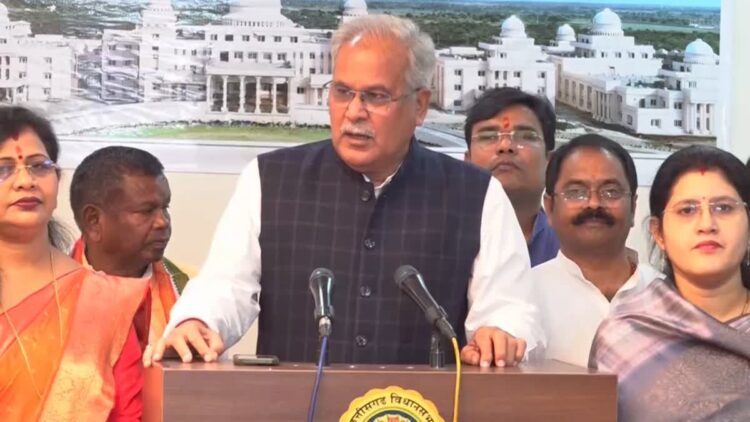 छत्तीसगढ़ बना ‘अफीमगढ़’? भूपेश बघेल का सरकार पर तीखा हमला— “बीजेपी का नया स्टार्टअप है अफीम की खेती, किसके संरक्षण में फल-फूल रहा काला कारोबार?”