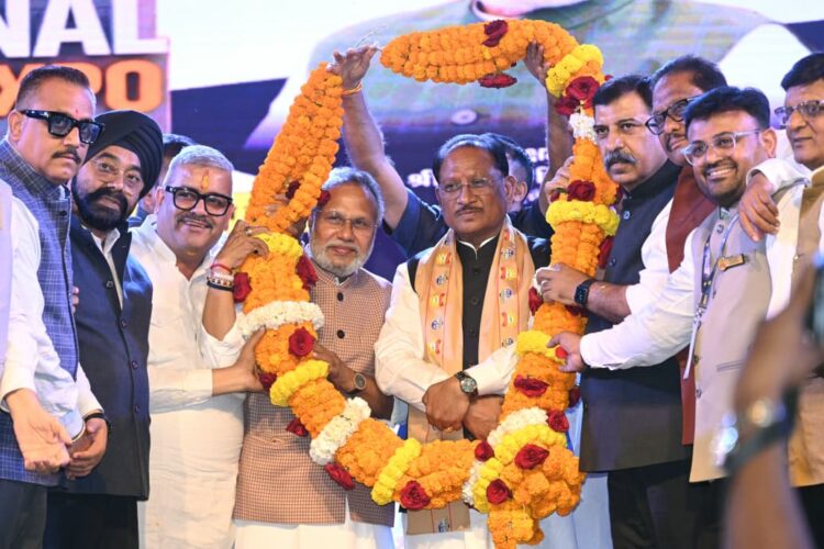 व्यापार और निवेश का नया हब बन रहा छत्तीसगढ़: “संकल्प” बजट से 2047 तक 75 लाख करोड़ की इकोनॉमी का लक्ष्य – मुख्यमंत्री विष्णुदेव साय