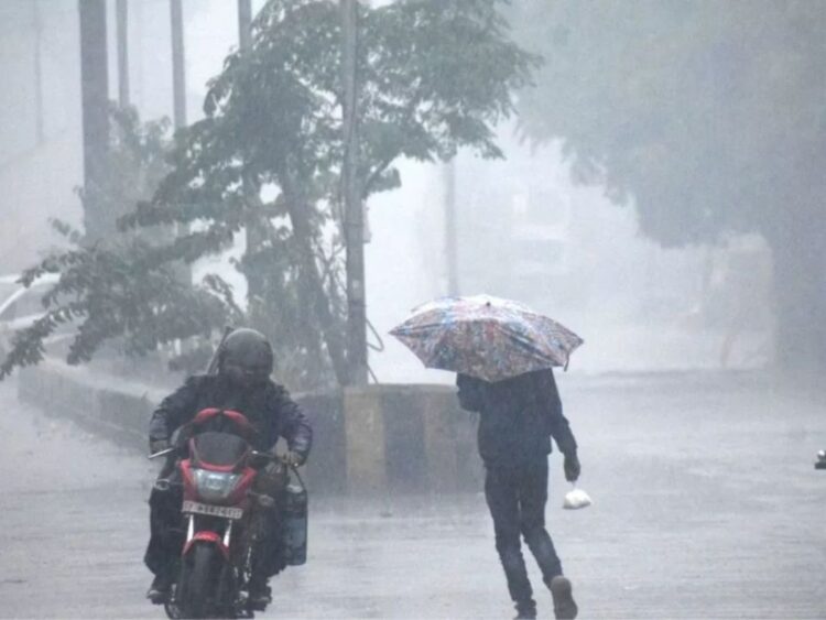 छत्तीसगढ़ में अगले 48 घंटे भारी! मौसम विभाग की चेतावनी—पढ़ें आपके जिले में खतरा कितना बड़ा है?